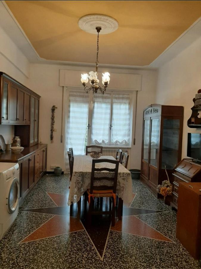 La Tana Dei Conigli Apartment Serra Ricco Luaran gambar